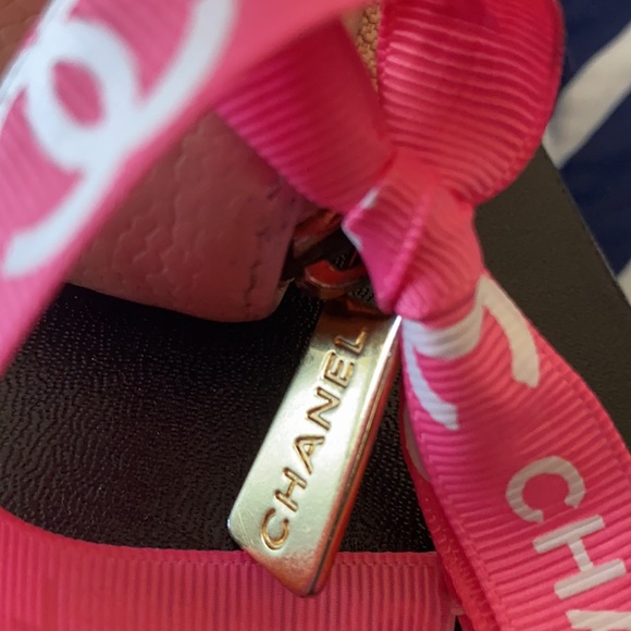 Chanel long wallet/clutch 100% auth w code. - Picture 4 of 12